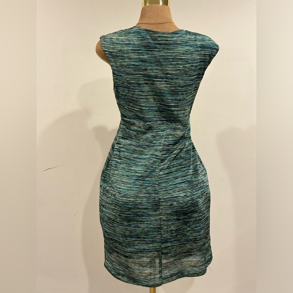 Connected Greens Blues Yellows Stripe Designs Sleeveless V Neck Sz 14P. - Picture 3 of 10